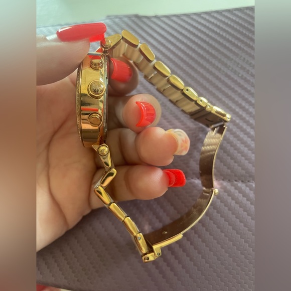 Michael Kors Women’s Chronograph Parker Watch - Picture 5 of 6